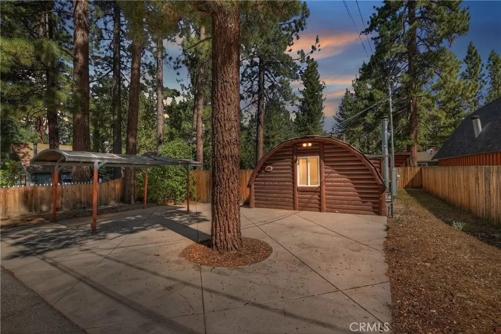 1129 W Rainbow Boulevard, Big Bear City, CA 92314 - Image #1