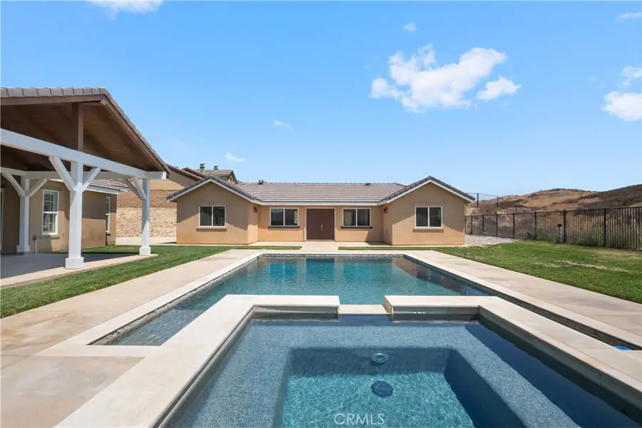 3086 Crystal Ridge Lane, Colton, CA 92324 - #3