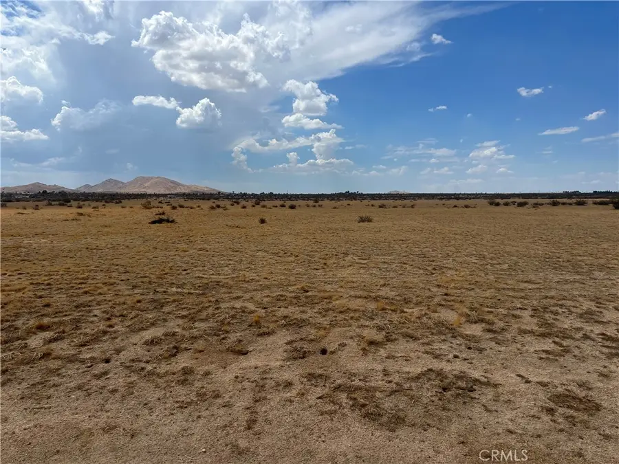 215 E Ste Vic Avenue I11 Ste, Lancaster, CA 93535 - Image #3