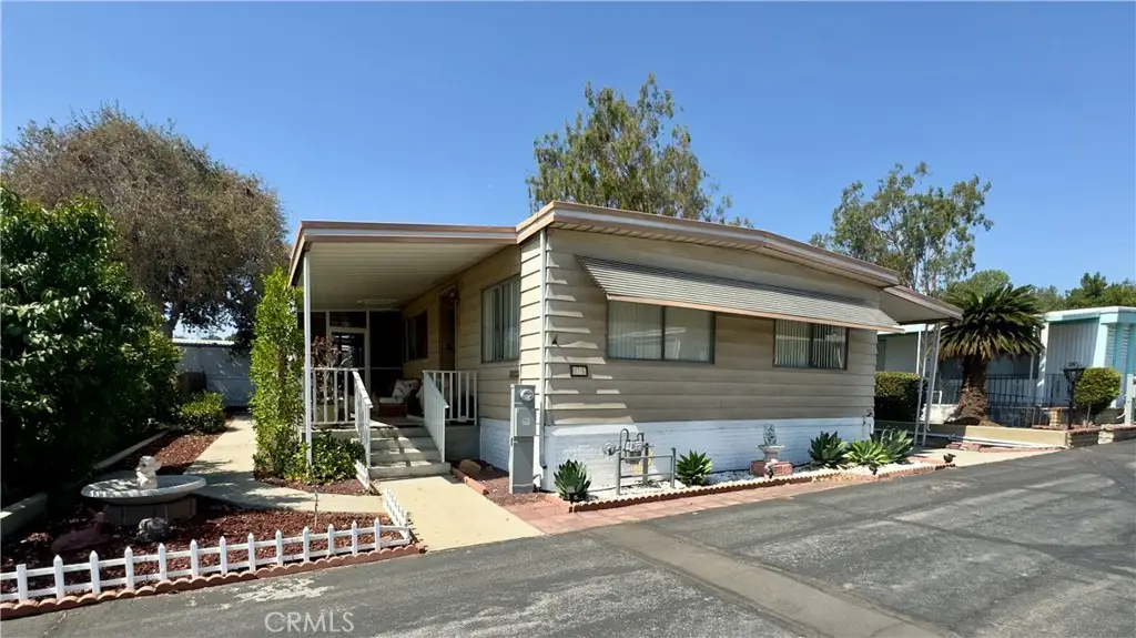 8651 Foothill Blvd #18, Rancho Cucamonga, CA 91730 - #1