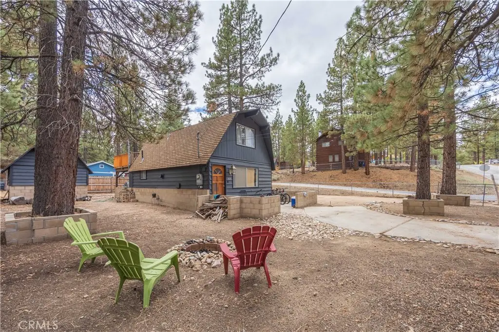 828 W Sherwood Boulevard, Big Bear City, CA 92314 - #1