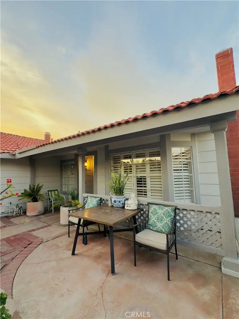 1455 Cresta, Corona, CA 92879 - #2