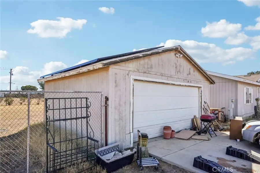 10992 Tecopa Road, Apple Valley, CA 92308 - #3