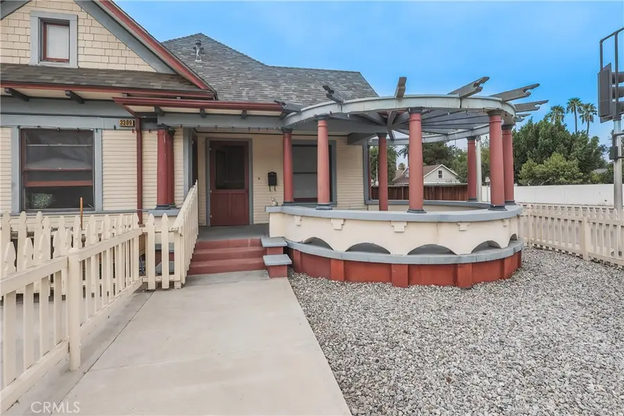 3311 Lime, Riverside, CA 92501 - Image #2