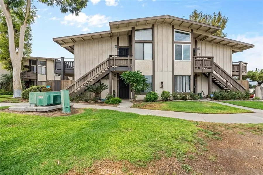 1150 S Meadow Lane #35, Colton, CA 92324 - Image #2