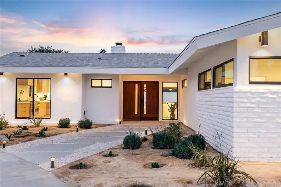 1975 E Mark Leslie, Palm Springs, CA 92264 - #3