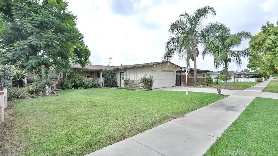 428 W 8th St, Upland, CA 91786 - #2