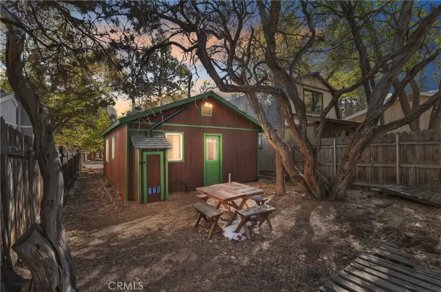 402 Highland, Sugarloaf, CA 92386 - Image #2