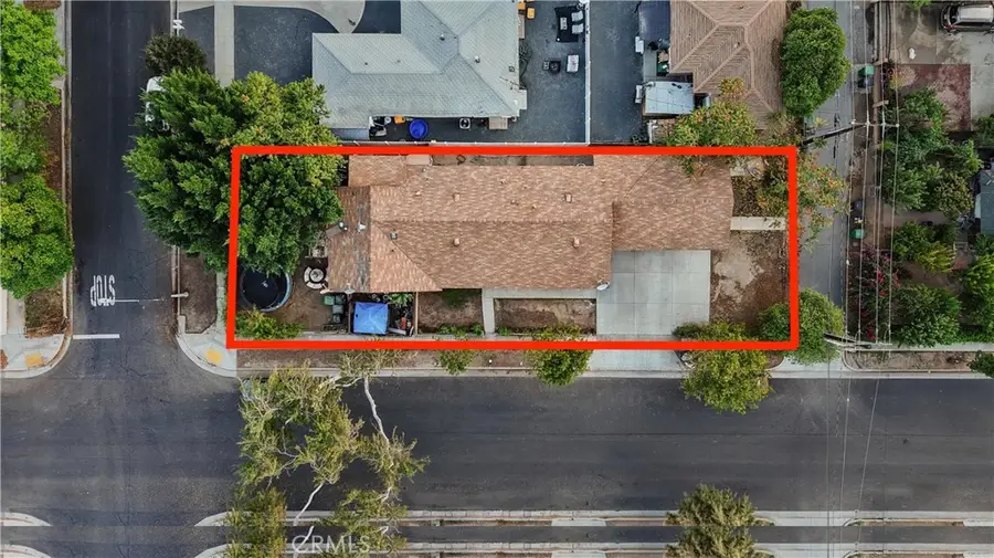 402 S Howard #A & B, Corona, CA 92879 - Image #2