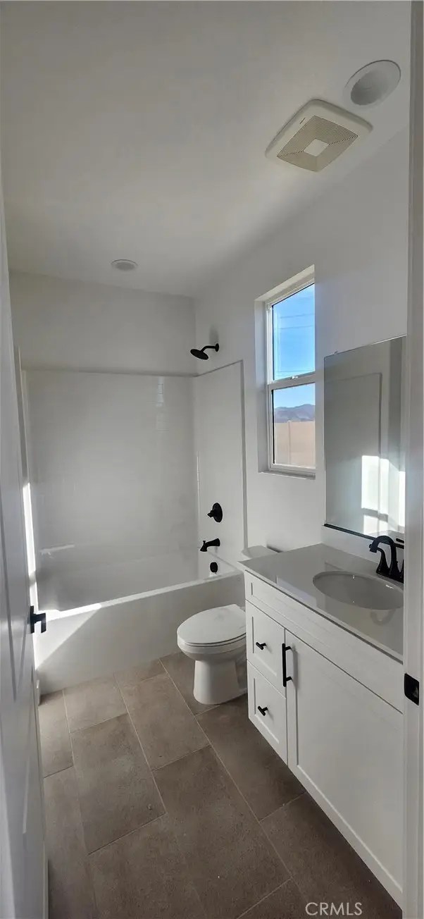 6305 Marion Mountain, Hesperia, CA 92345 - #3