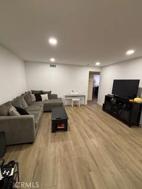 8939 Mango #I, Fontana, CA 92335