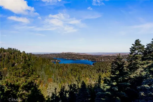 813 Greenbriar Drive, Lake Arrowhead, CA 92385