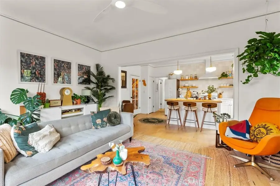 1160 N Madison Ave, Los Angeles, CA 90029 - Image #2