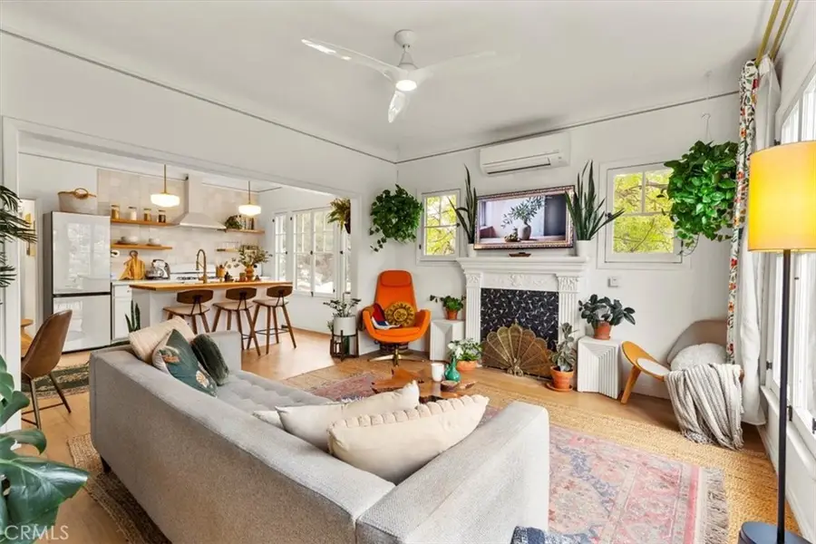 1160 N Madison Ave, Los Angeles, CA 90029 - Image #3