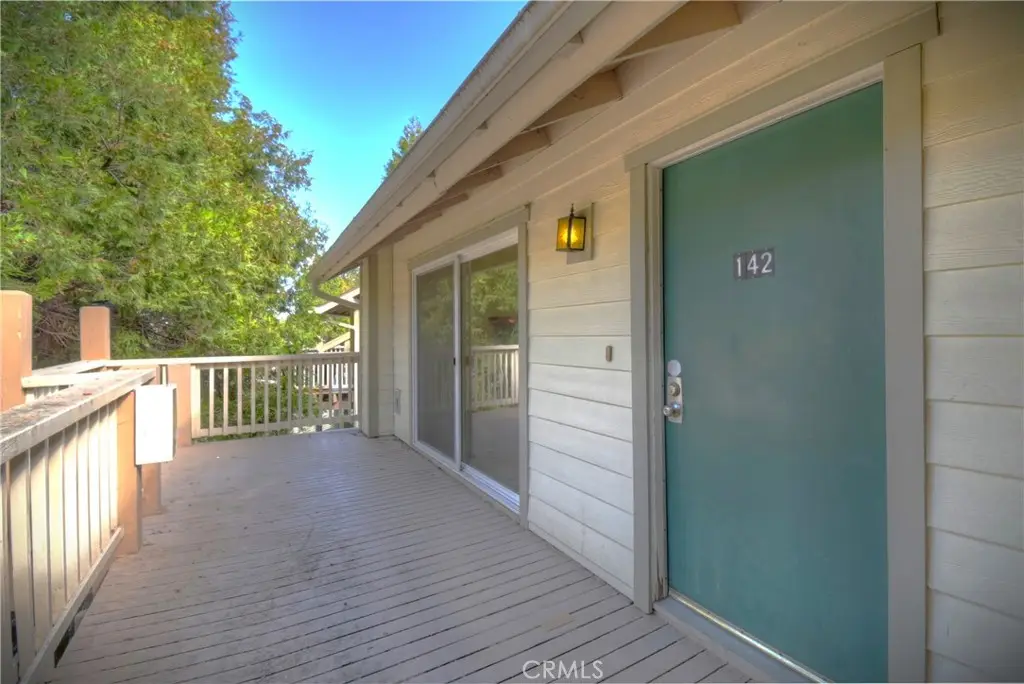 142 Rockledge Lane, Lake Arrowhead, CA 92352 - #1
