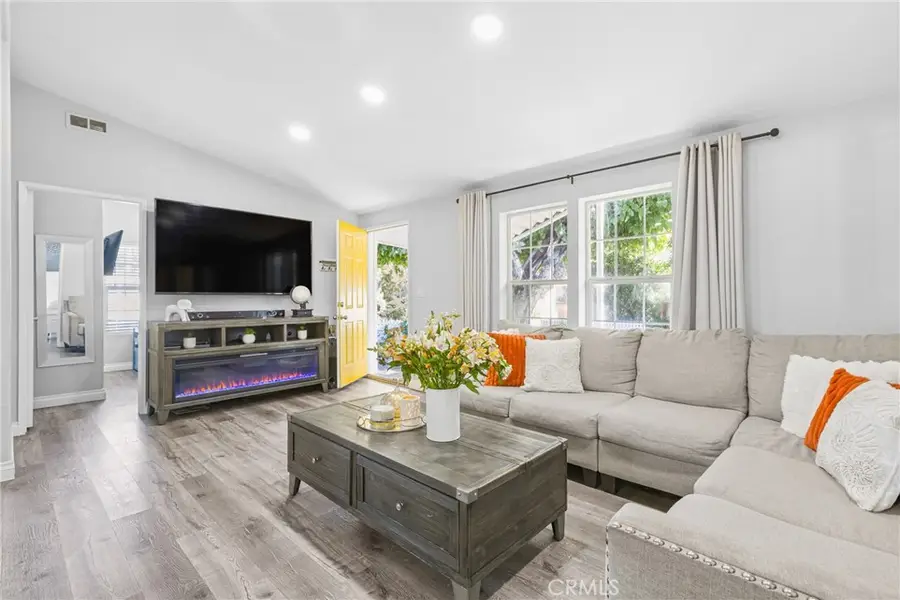 5800 Hamner #64, Eastvale, CA 91752 - Image #2