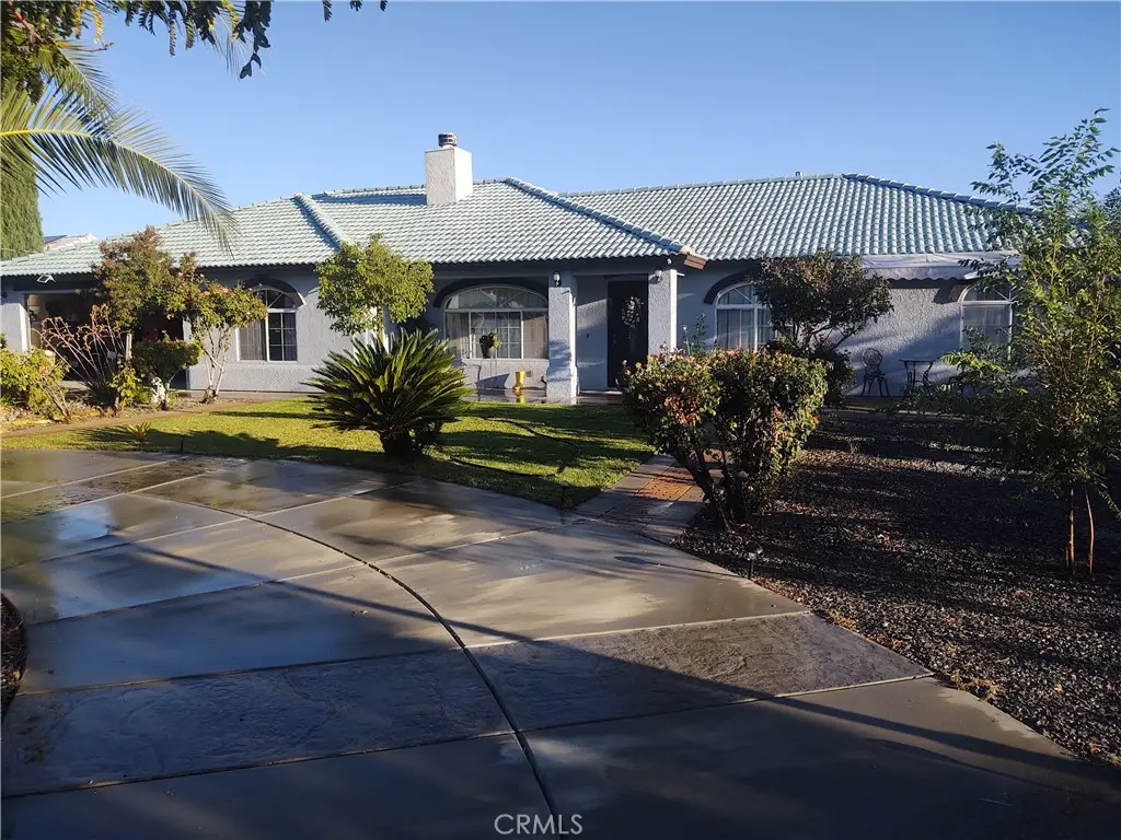 15274 Rodeo St, Hesperia, CA 92345 - #1