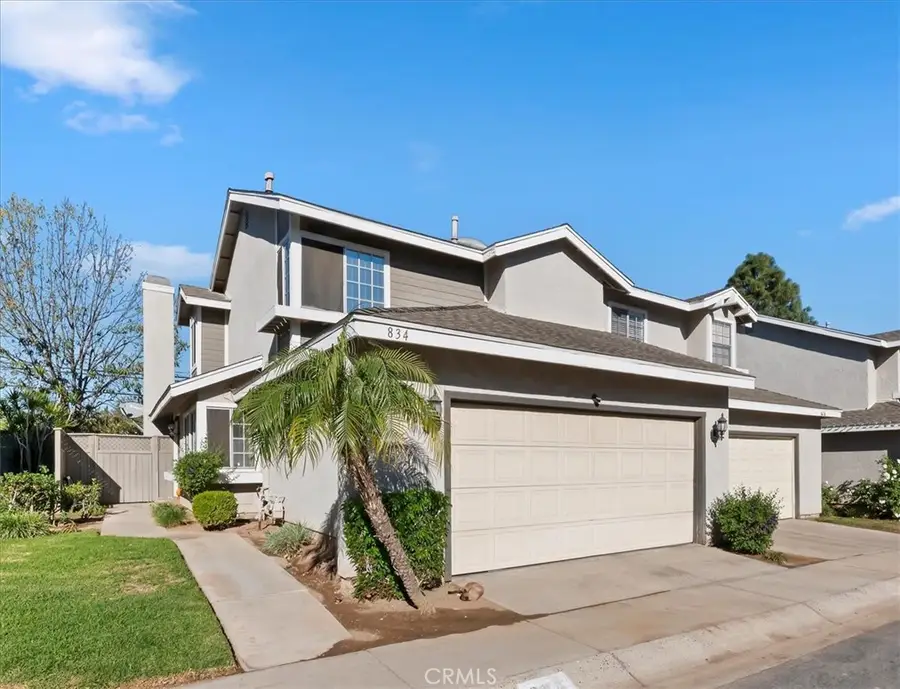 834 Robles Pl, Corona, CA 92882 - Image #2