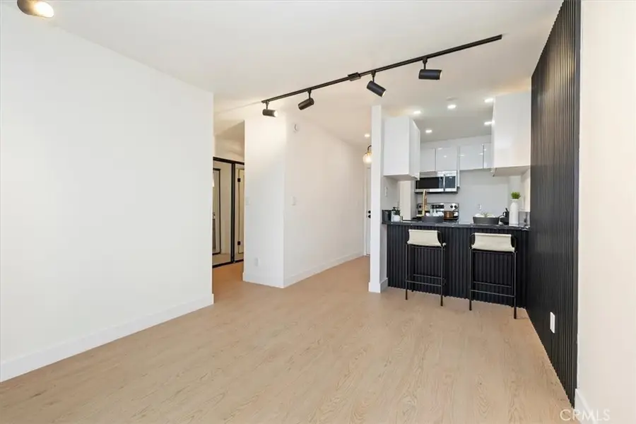 320 S Ardmore #233, Los Angeles, CA 90020 - Image #3