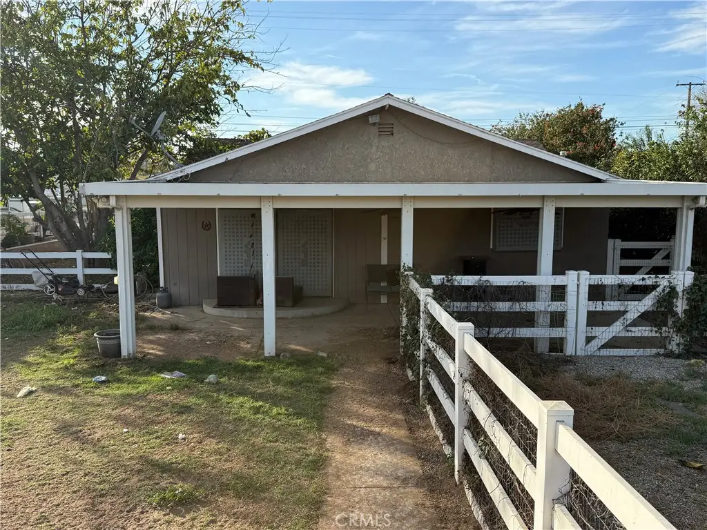 3581 Corona, Norco, CA 92860 - #1