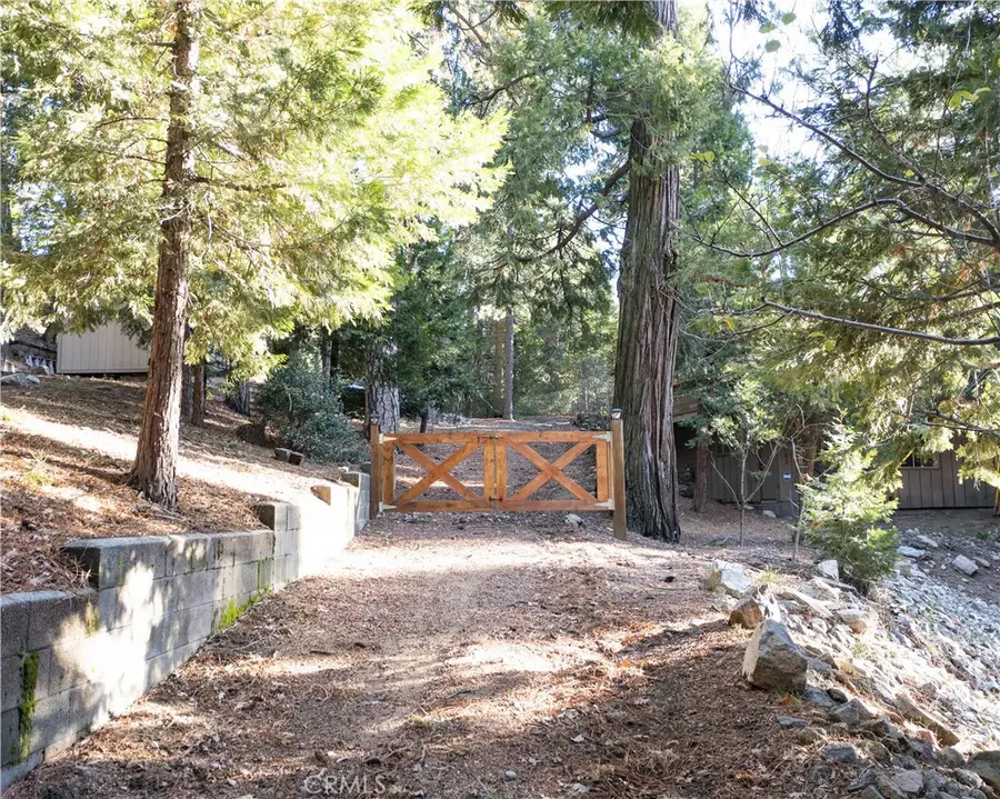 1063 Calanda Drive, Crestline, CA 92325 - #2