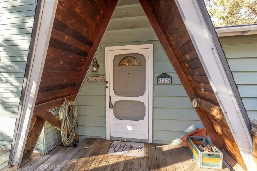 107 E Aeroplane, Big Bear City, CA 92314 - #3