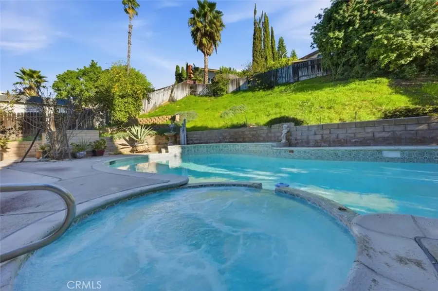 6266 Shaker, Riverside, CA 92506 - Image #2