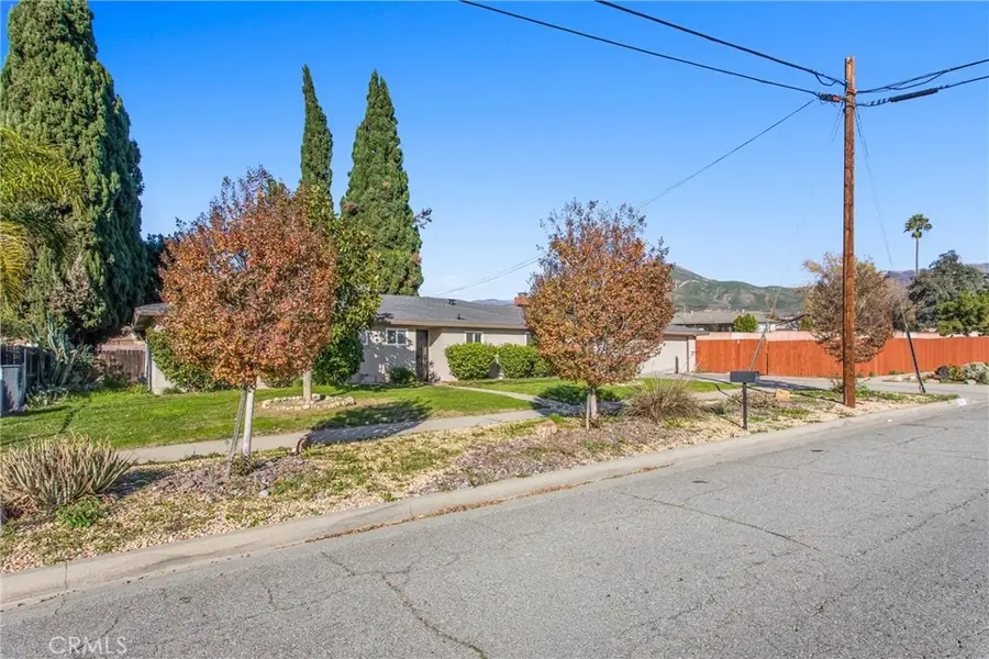 25820 Date Street E, San Bernardino, CA 92404 - Image #3