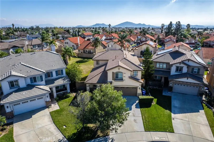 15359 Palm Leaf, Fontana, CA 92336 - Image #2