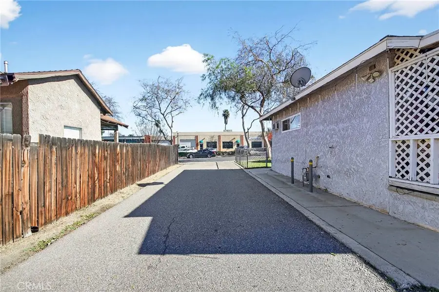 316 Washburn, Corona, CA 92882 - Image #3