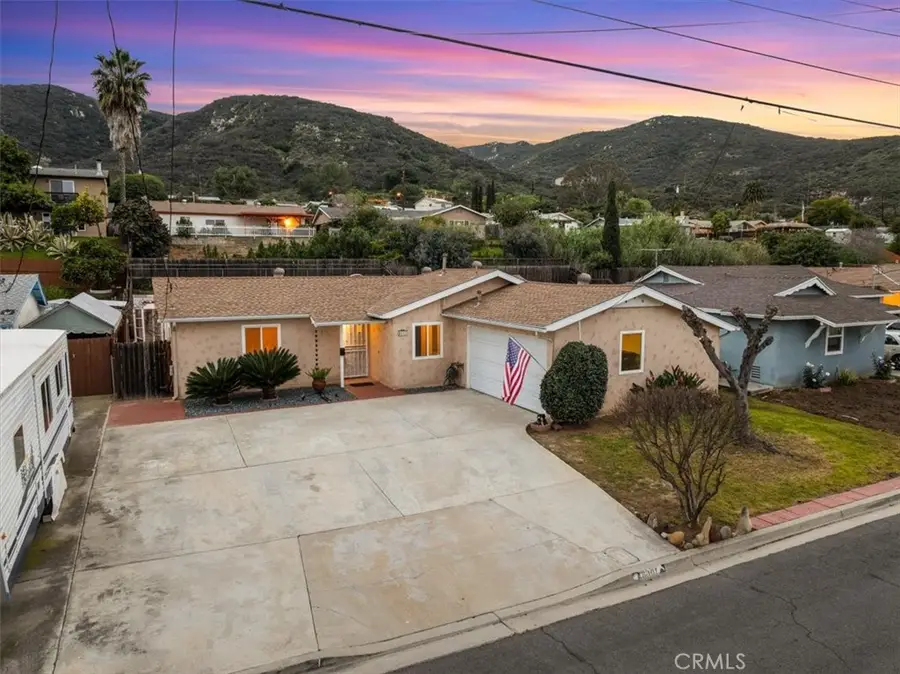 8001 Linen Drive, Santee, CA 92071 - #2