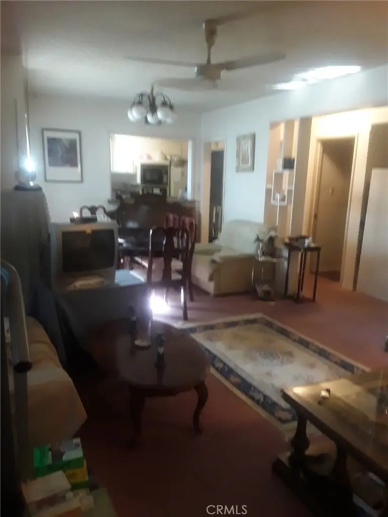 20458 Malden, Winnetka, CA 91306 - #1