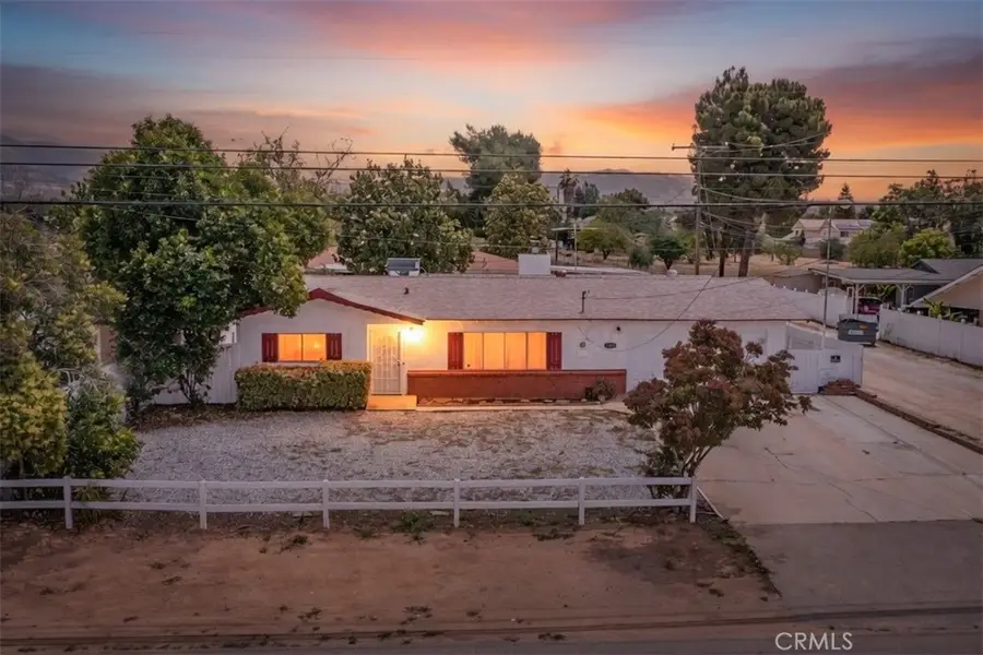 13555 3rd, Yucaipa, CA 92399 - #3