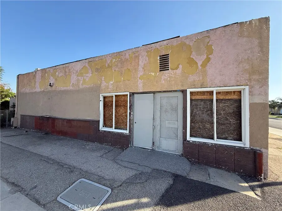 26709 Baseline, Highland, CA 92346 - #2