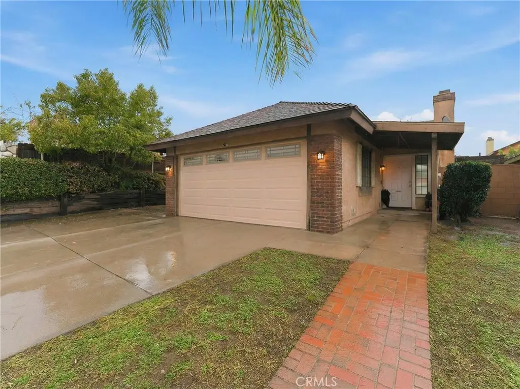 7889 Pinyon, Fontana, CA 92336 - #1