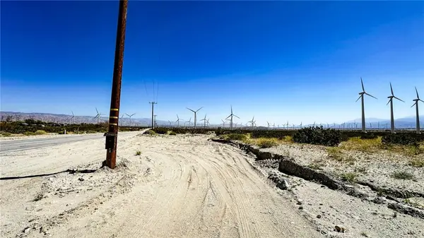 8 Dillon Road, Desert Hot Springs, CA 92240
