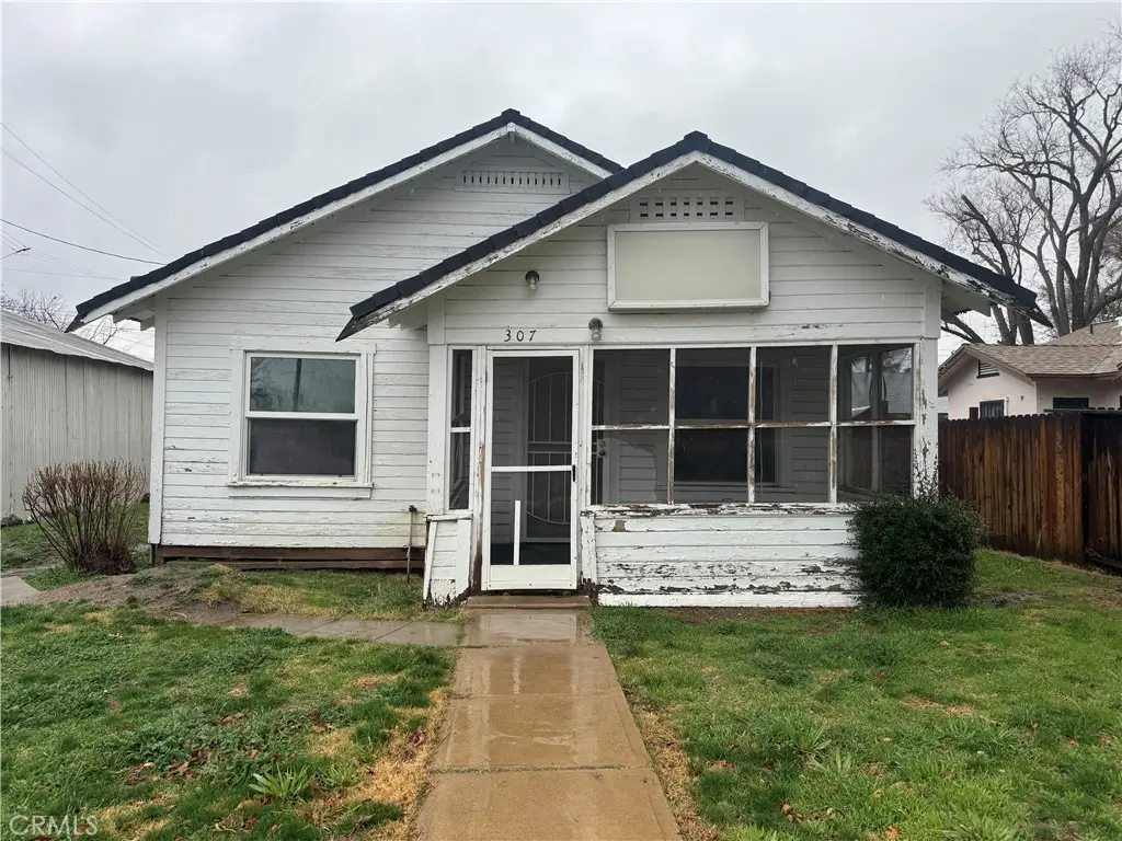 307 S Curry Street, Tehachapi, CA 93561 - #1