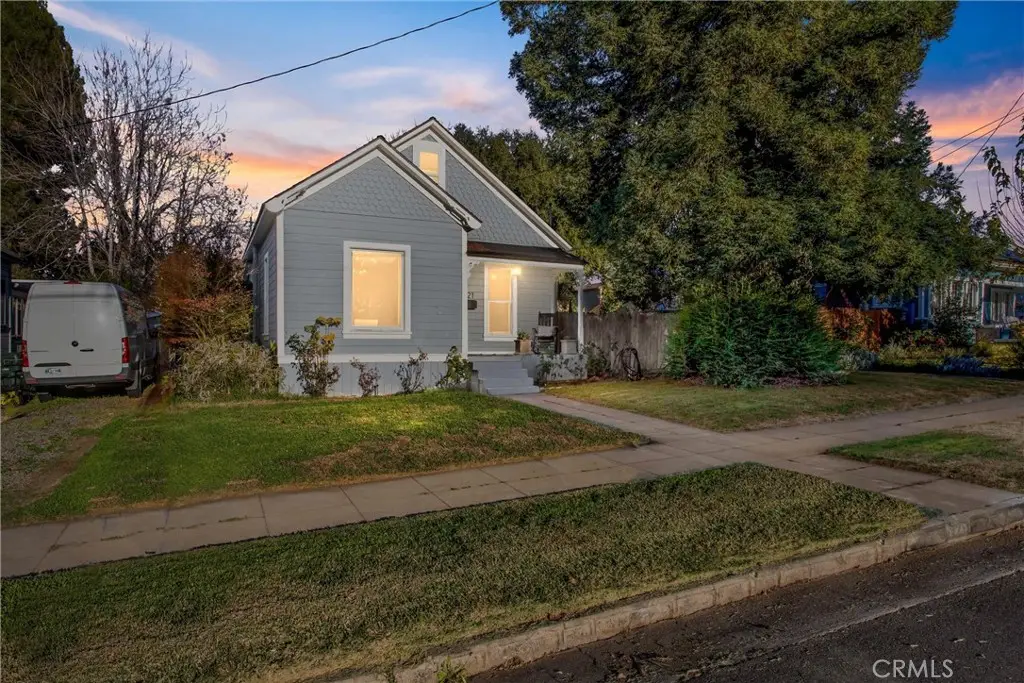 421 La Verne Street, Redlands, CA 92373 - #1