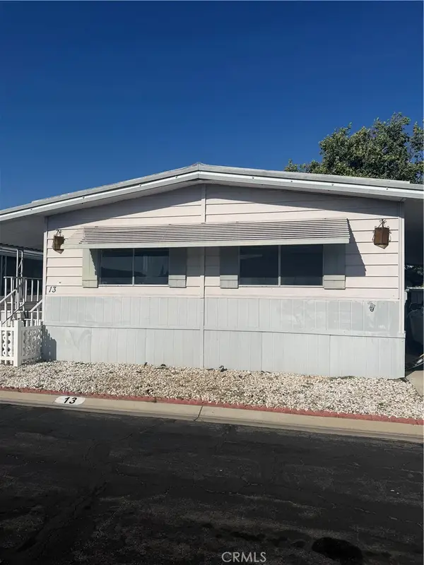 9391 California Ave #13, Riverside, CA 92503