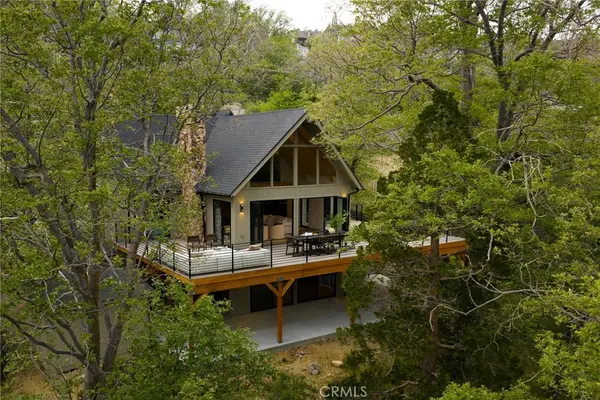 27463 Alpen, Lake Arrowhead, CA 92352