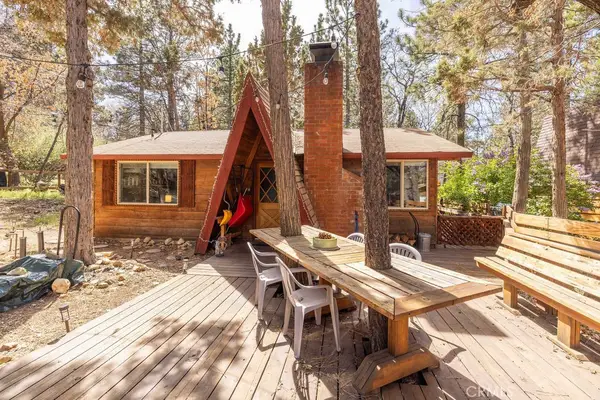 212 Moreno, Sugarloaf, CA 92386