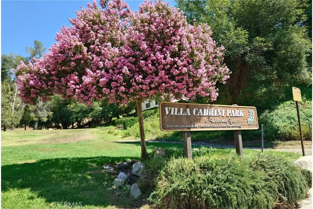7802 Via Tortona, Burbank, CA 91504 - #1