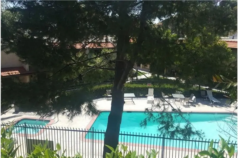 7802 Via Tortona, Burbank, CA 91504 - #2