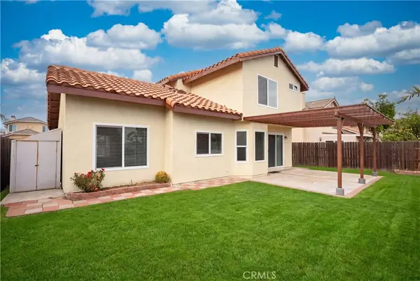 st Mariana, Fontana, CA 92336