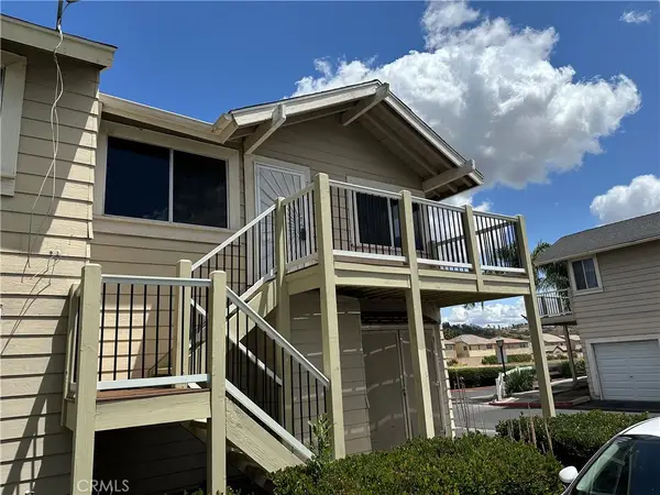 713 Walnut Drive #17, Lake Elsinore, CA 92530