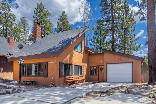 39945 Trail Of The Whispering Pines, Big Bear Lake, CA 92315