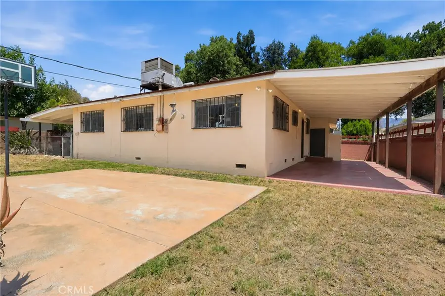1569 W 16th Street, San Bernardino, CA 92411 - #3
