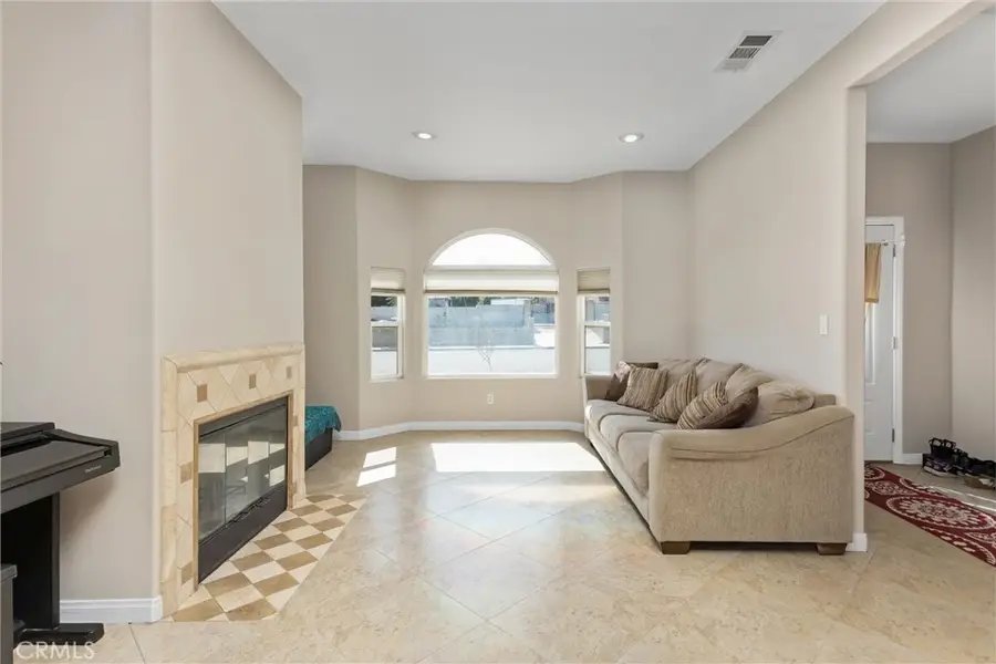 10755 Geronimo, Bloomington, CA 92316 - #3