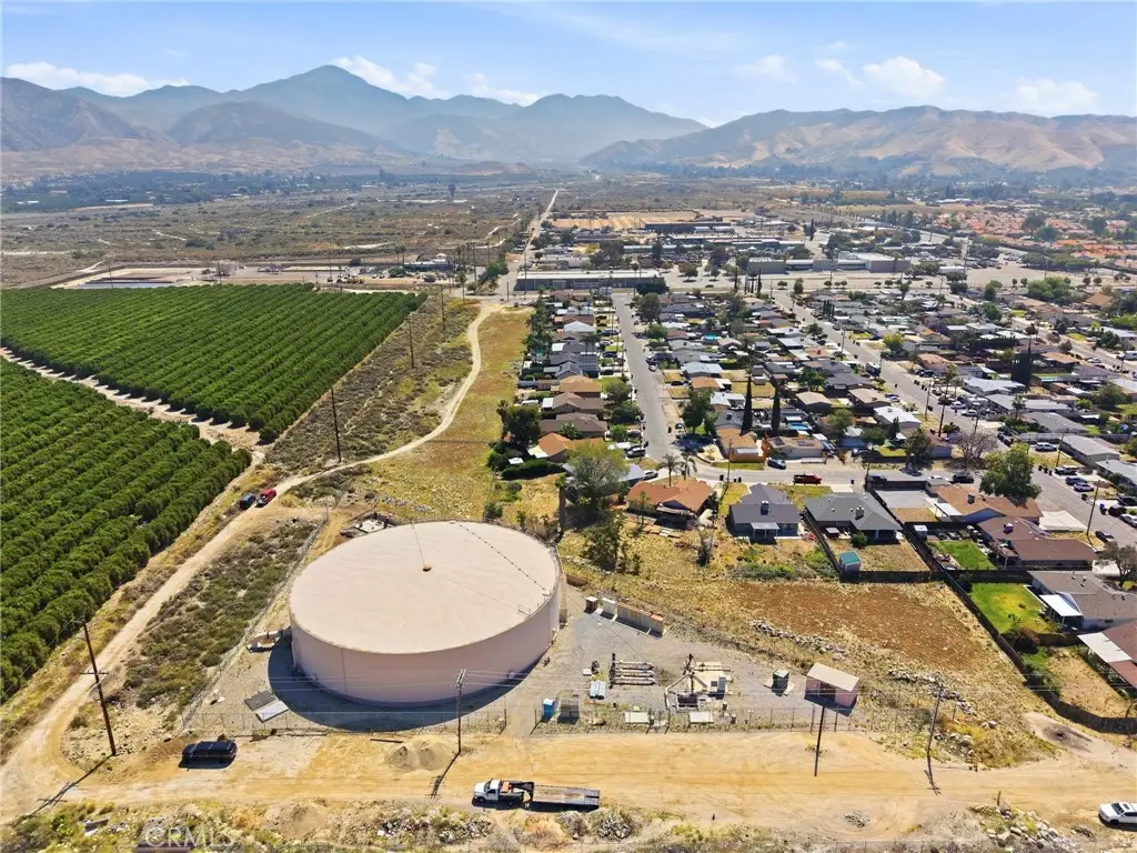 2016 San Bernardino Avenue, Mentone, CA 92359 - #1