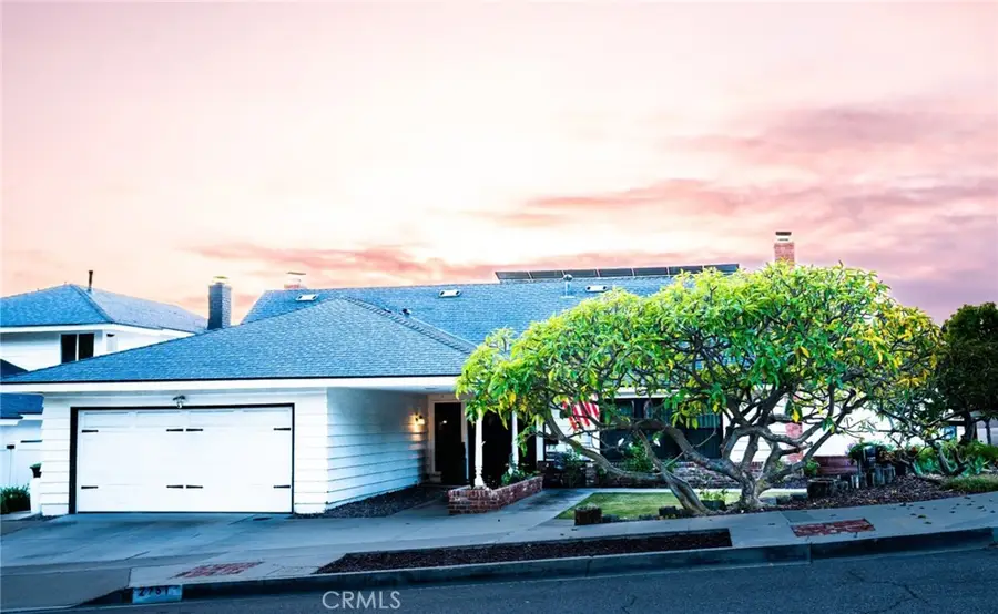 2751 Cardinal, Costa Mesa, CA 92626 - #2